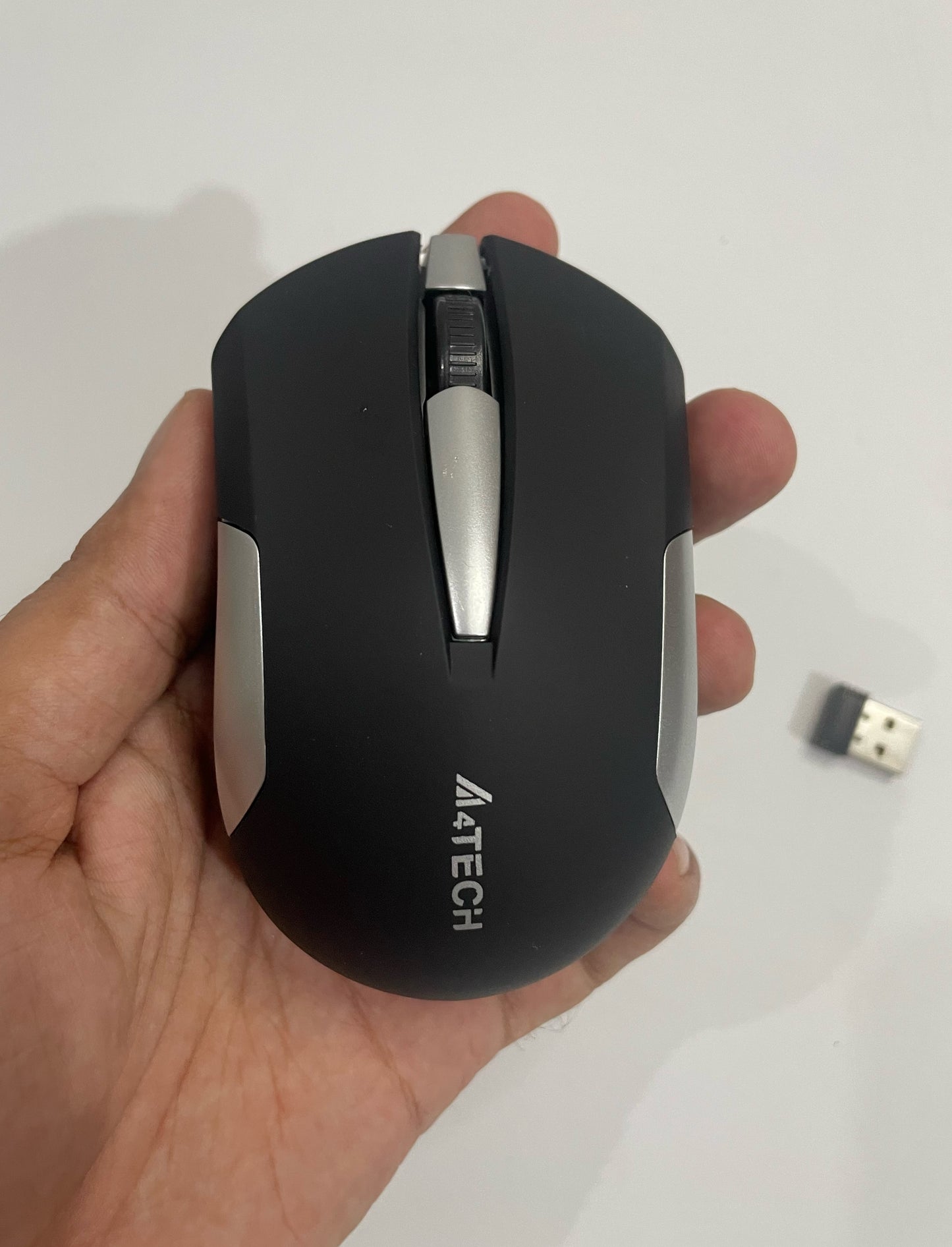 A4Tech G3-200NS 2.4G Wireless Silent Click Mouse - 1200 DPI Optical Sensor, Symmetric Ergonomics