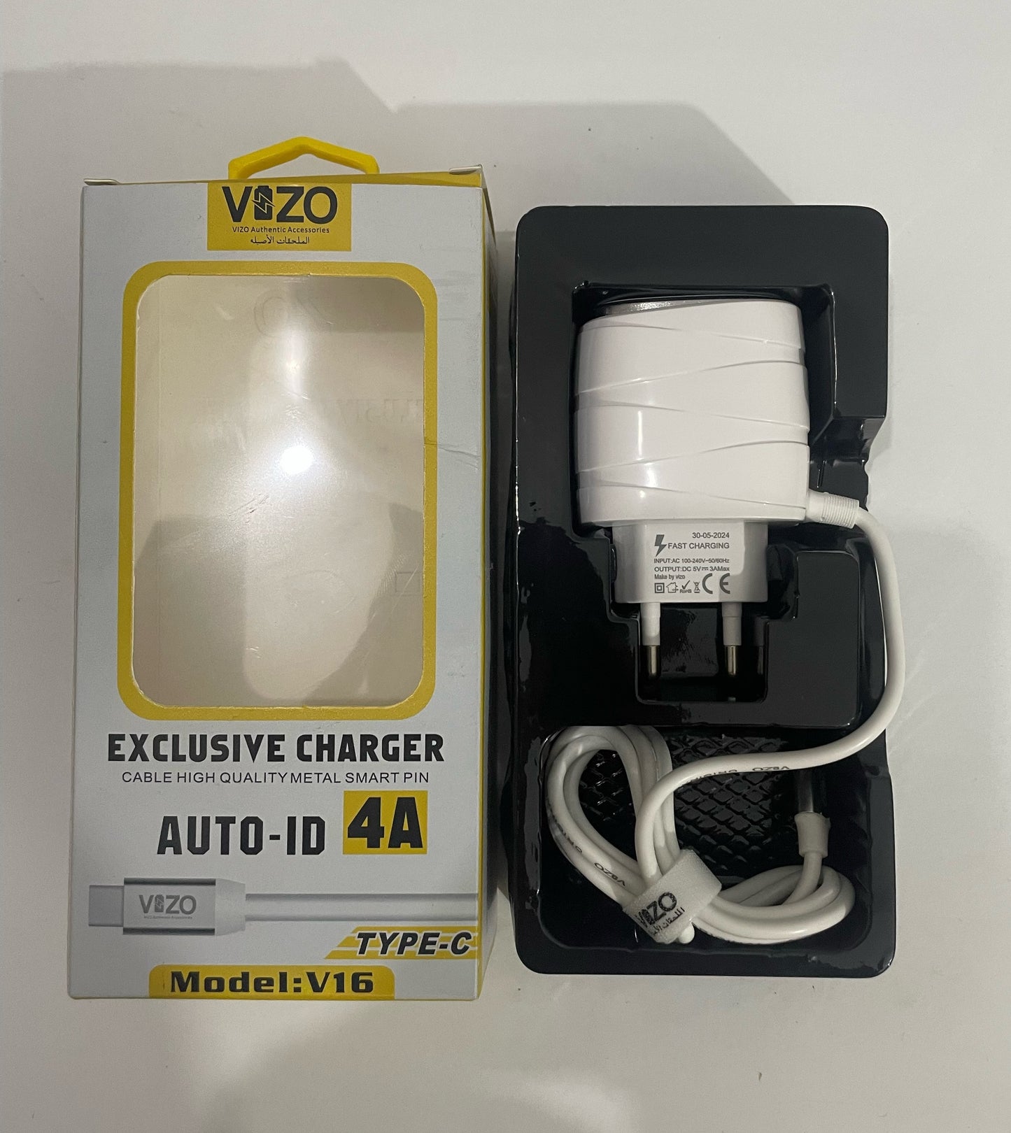 VIZO V16 Fast Charger - 4 Amp Rapid Charging, Triple USB Ports, Auto ID Technology, Quick Charger with 1-Meter Cable