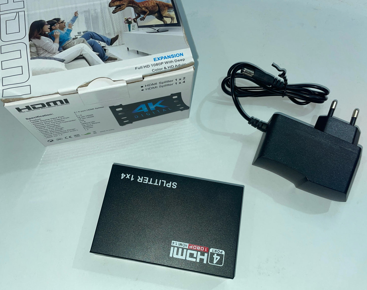 HDMI Splitter 1 In 4 Out | 4K Ultra HD 1080p | HDMI 1.4v with 3D Support and DTS-HD Audio