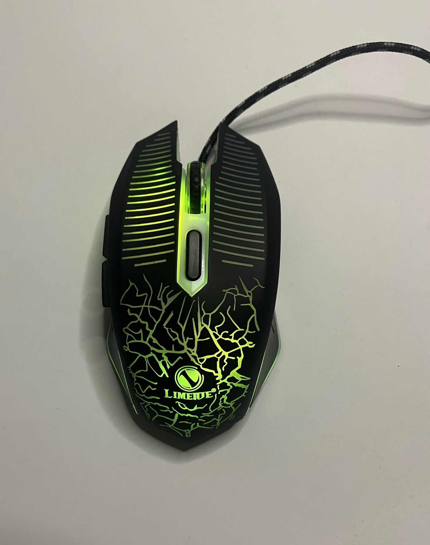 Limeide V6 Gaming Mouse with Seven-Color LED Dazzle - 1800 DPI Optical Engine With 6 Buttons