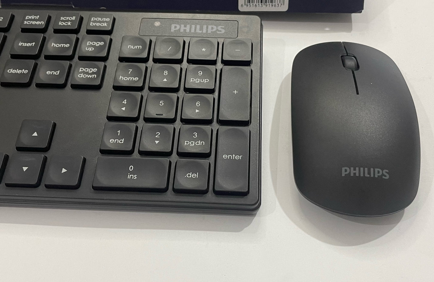 Philips C103 Wireless Keyboard and Mouse Combo – Rechargeable 2-in-1 Set with Ergonomic Design, 104 Keys