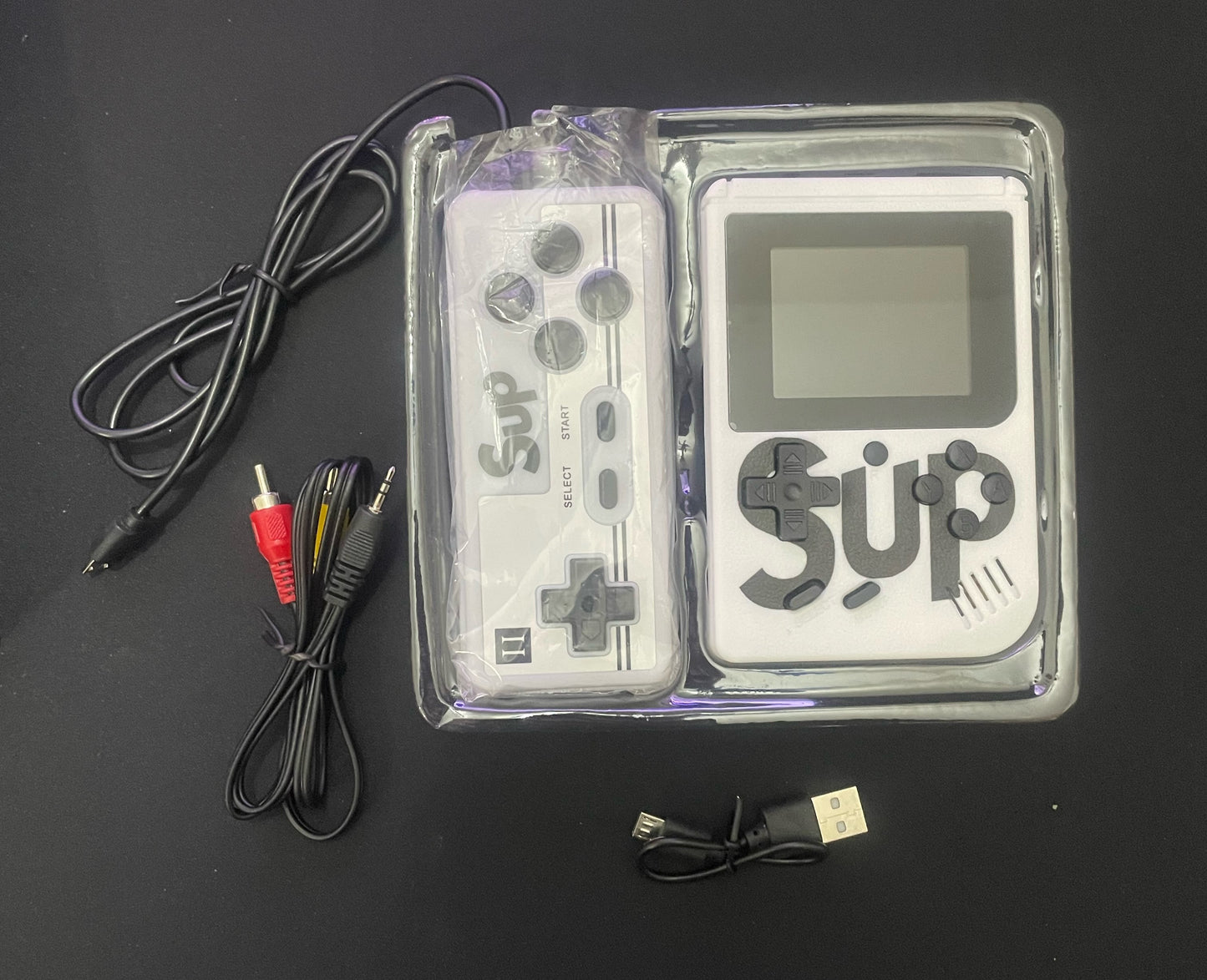 SUP 2 Player 400-in-1 Retro Handheld Game Console – Portable Gaming Device with 3.0-Inch TFT Color Screen, Rechargeable Battery, TV Connectivity, and Classic Games Library